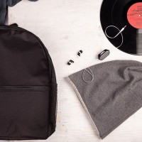 Набор подарочный BOYROCK: шапка, наушники, рюкзак, черно-серый - Рекламно производственная компания "Рекламная кухня" - сувениры для бизнеса.